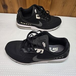 Nike AIR MAX XE Men's Black White Gray LOGO US Sizes 10.5 687977-011